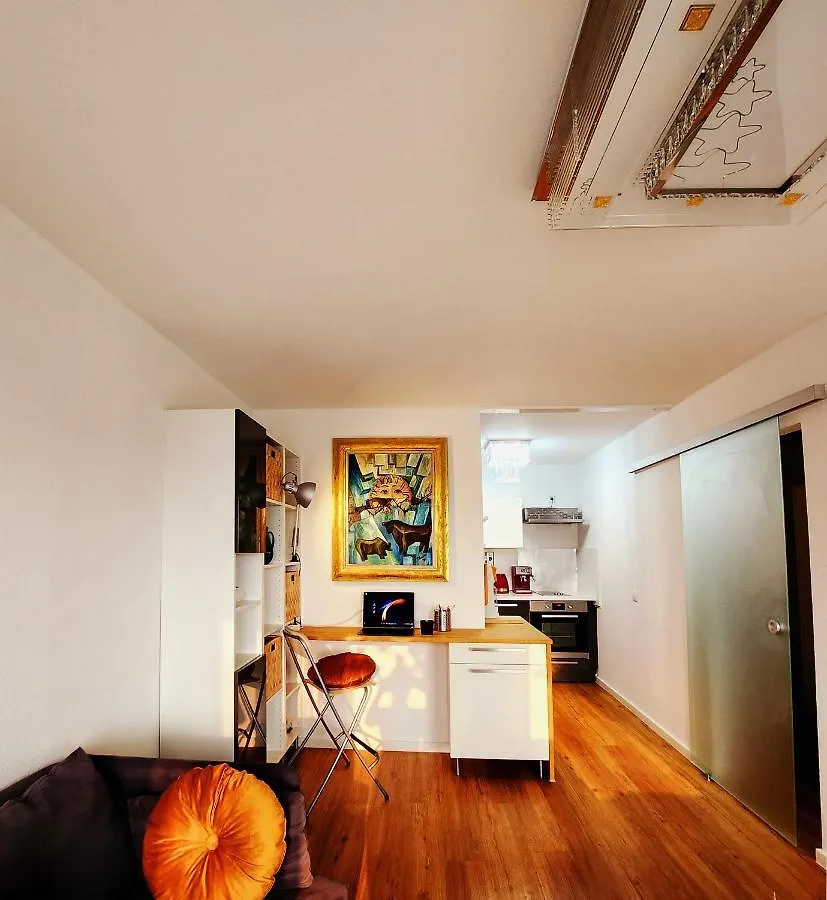 Ganzewohnung/Ausblick/Pool/Sauna Stuttgart Apartment