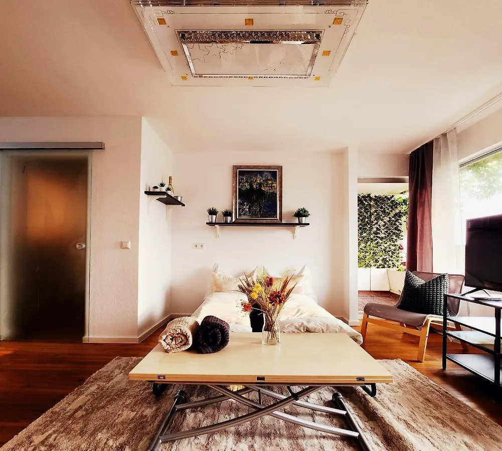 Apartment Ganzewohnung/Ausblick/Pool/Sauna Stuttgart
